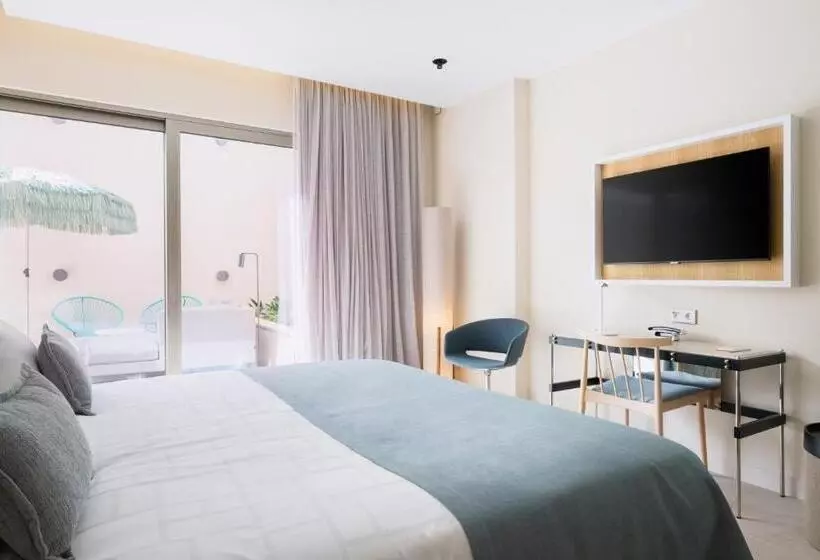 Hotelli El Vicenç De La Mar   Adults Only   Over 12