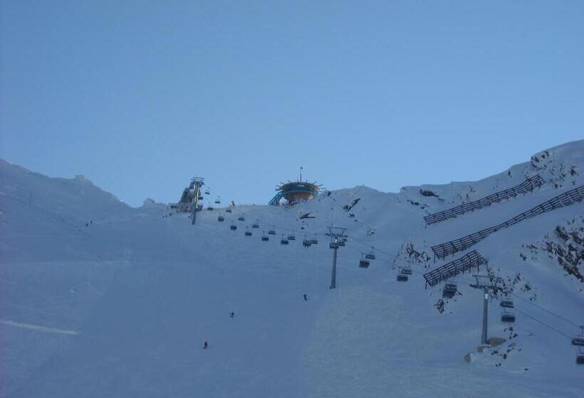 تختخواب و صبحانه Haus Rosi