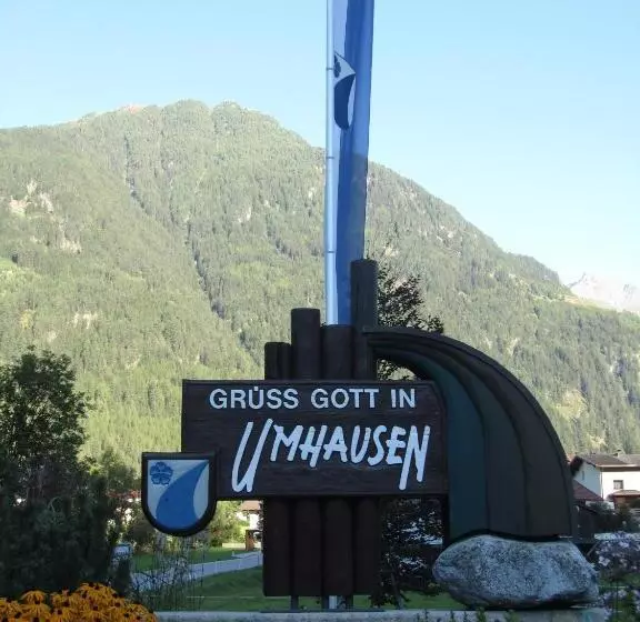 ベッドアンドブレックファースト Haus Rosi