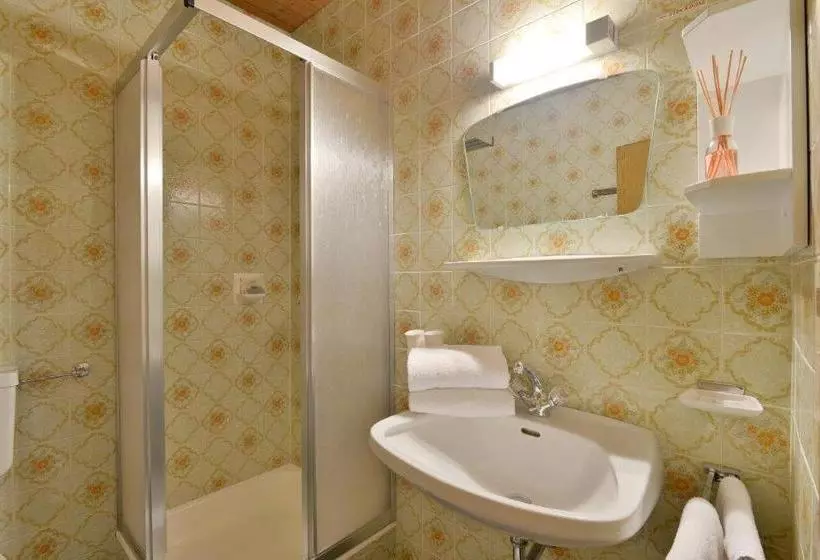 ベッドアンドブレックファースト Pension Gasser