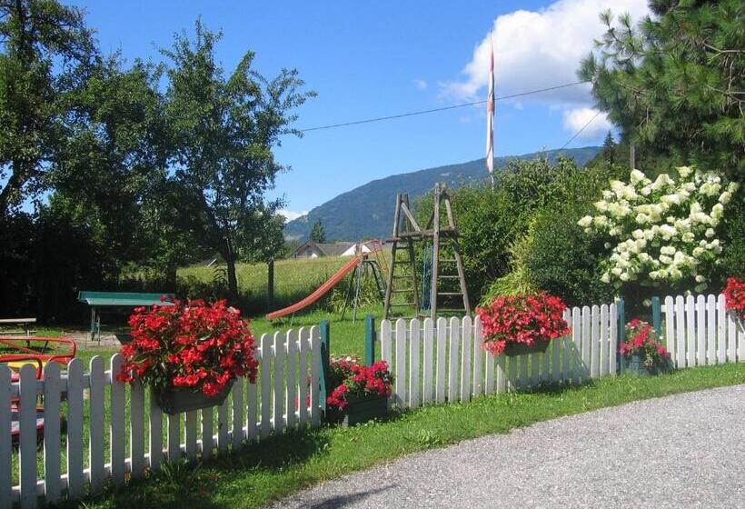 ベッドアンドブレックファースト Pension Wolf