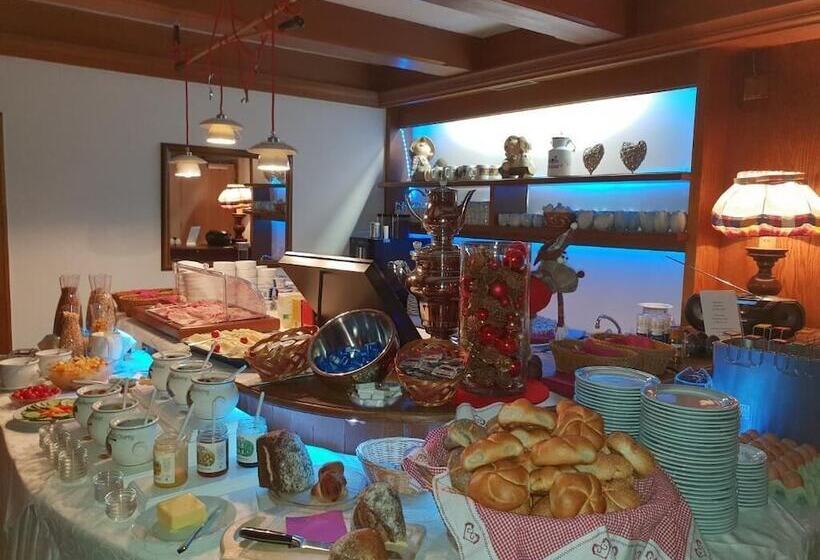 مبيت وإفطار Sportpension Christina By Piaunddirk