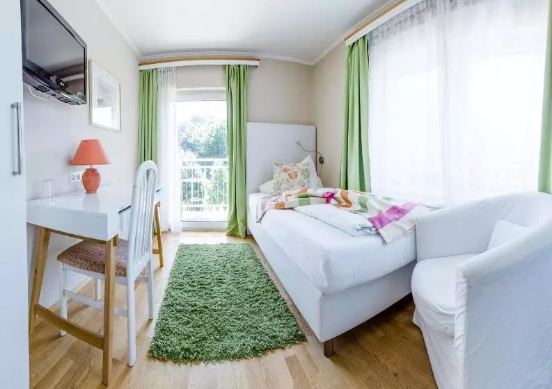 ベッドアンドブレックファースト St. Hubertushof