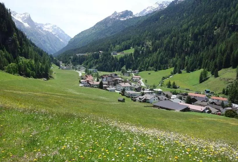 هتل Ferienhaus Inge