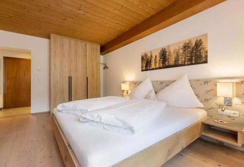 Hotelli Garni Jagdhof