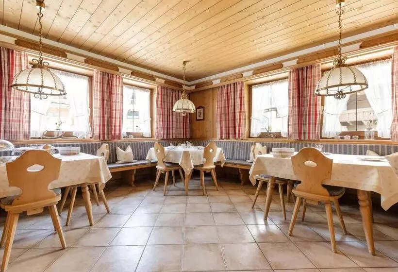 Hotelli Garni Jagdhof