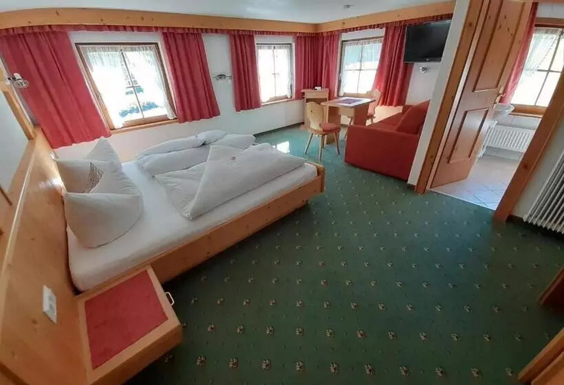 ホテル Haus Bödele