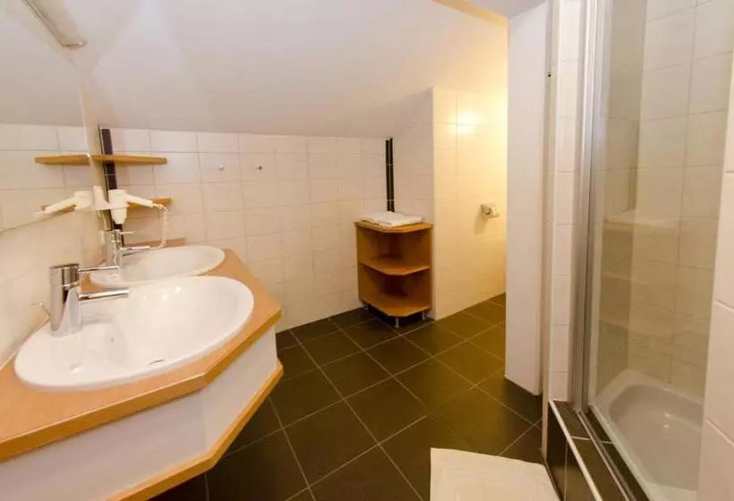 Hotel Jutel Obertraun