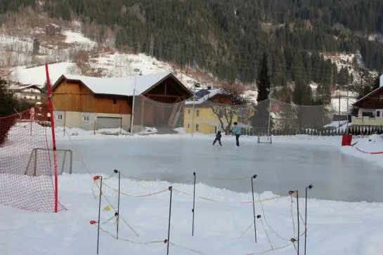 Отель Naturoase Appartements Mirnock