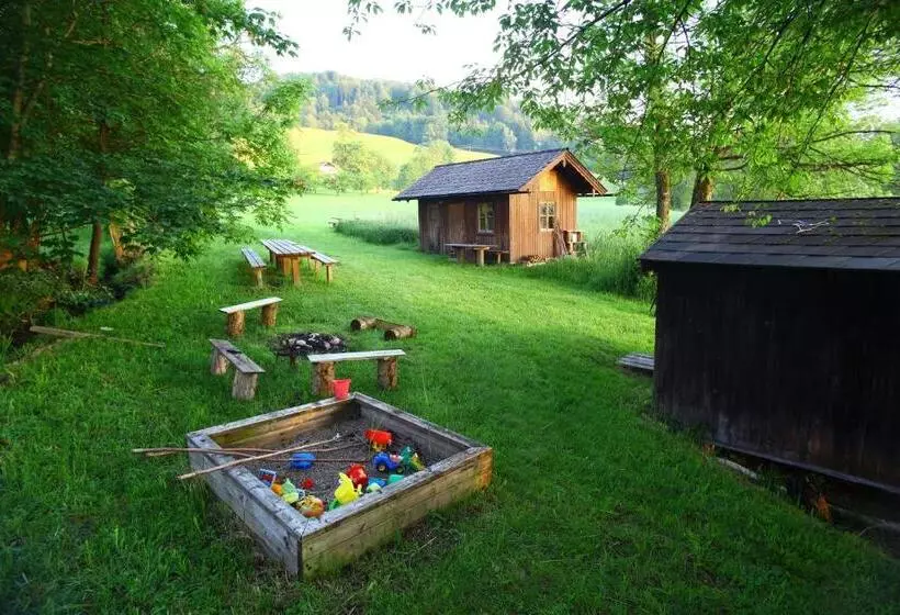 فندق Nussbaumer Am Irrsee