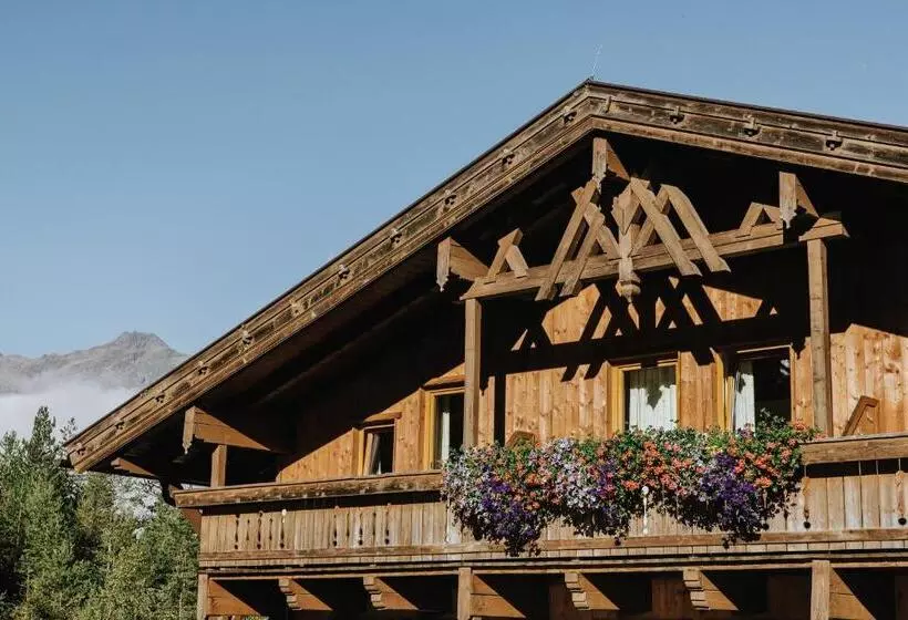 ペンション Gasthof Stuibenfall