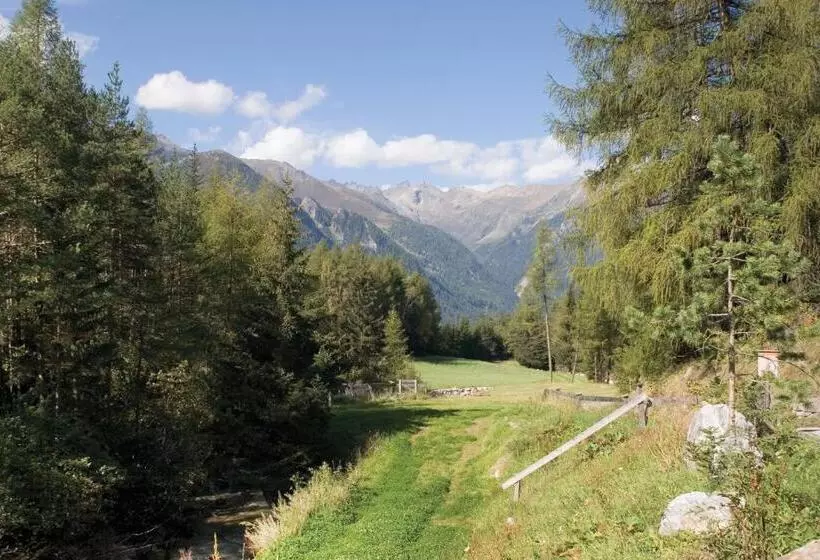 ペンション Gasthof Stuibenfall