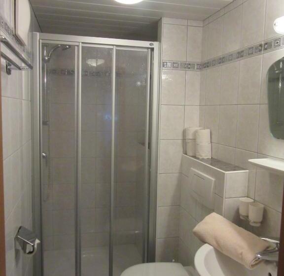 פנסיון Gasthof Waldrast