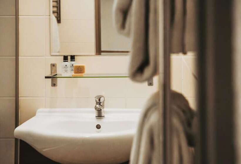 فندق Hôtel Les Grangettes