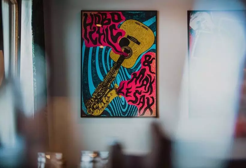 ホテル Hôtel Les Grangettes