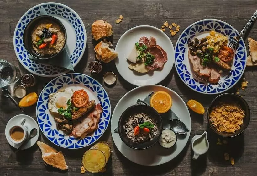 ホテル Hôtel Les Grangettes