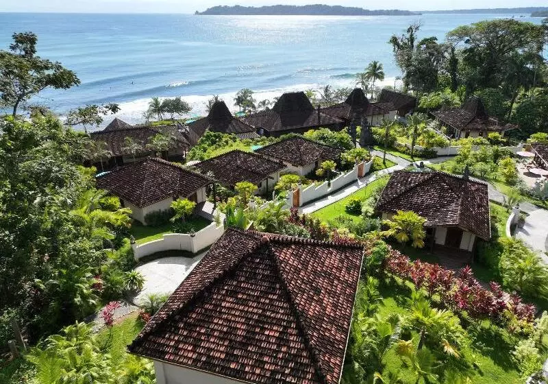 هتل La Coralina Island House