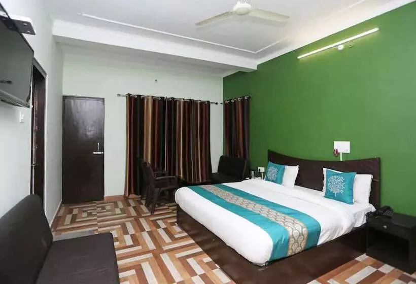 ホテル Goroomgo Sweet Sunset Resort Nainital