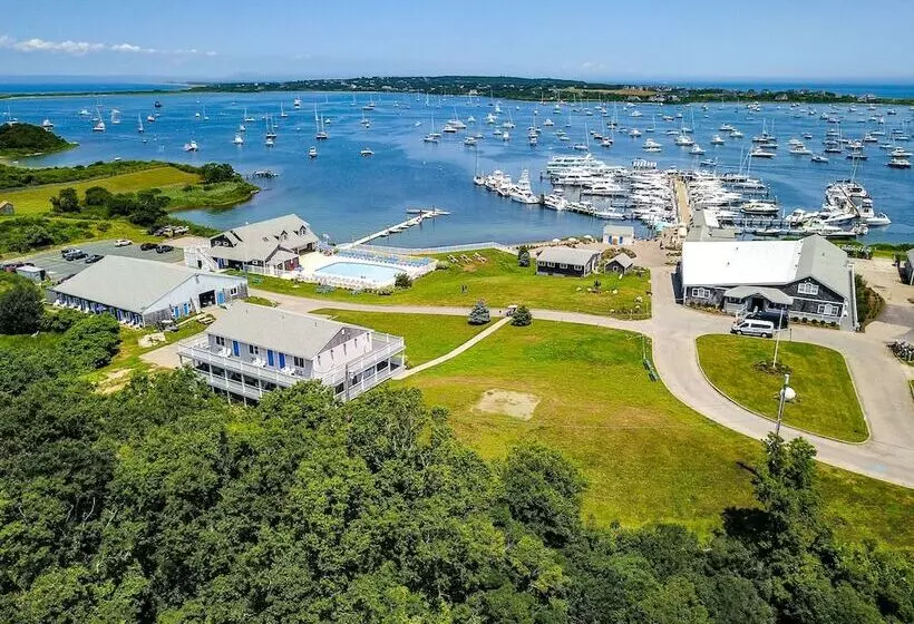 Hotelli Champlin S Marina & Resort