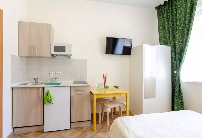 Apartments On Borisa Pupko 5