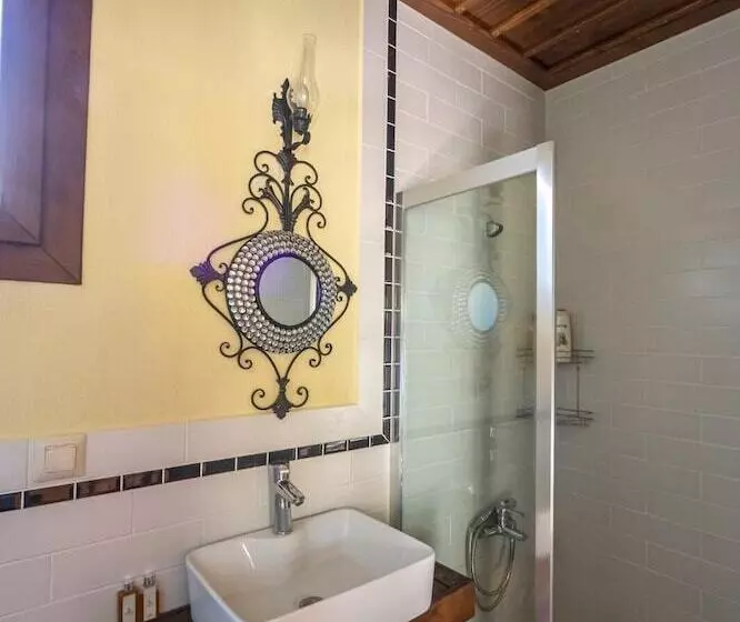 هتل Torrhebia Dag Evi