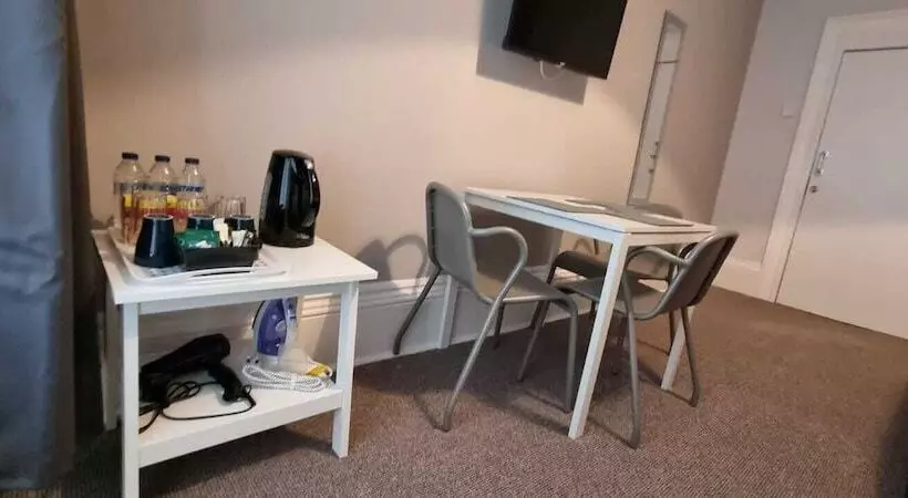 Majatalo City Express