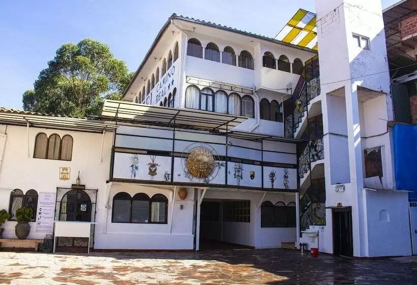 ホテル Camino Real