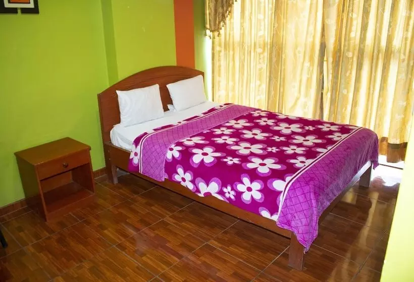 Hotelli Hospedaje El Oficial