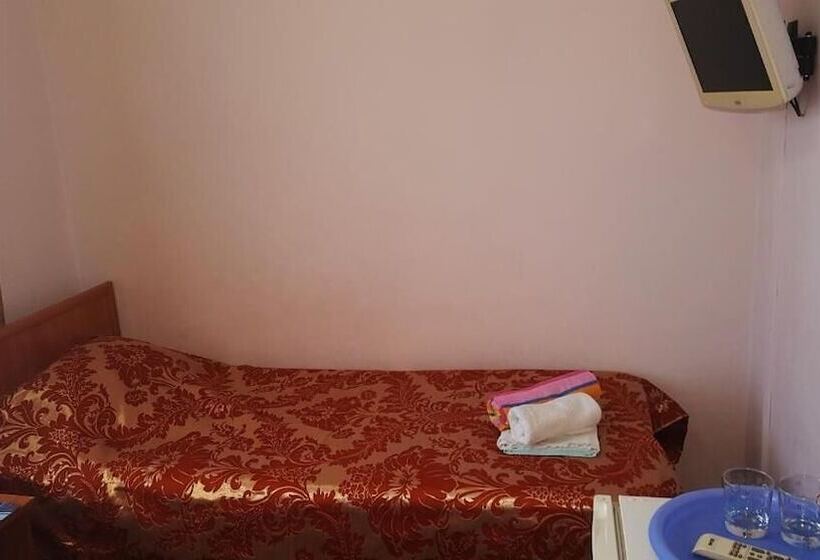 בית מלון כפרי Milana