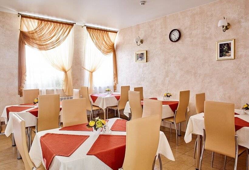 בית מלון כפרי Stary Dvorik Na Mopra