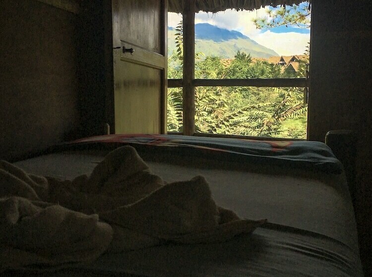 Vista Verde Lodge Hostel