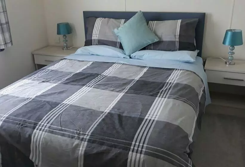 ホテル A Luxury 6 Berth Lodge, Sleeps 6 A Real Home From Home In The Heart Of A Forest
