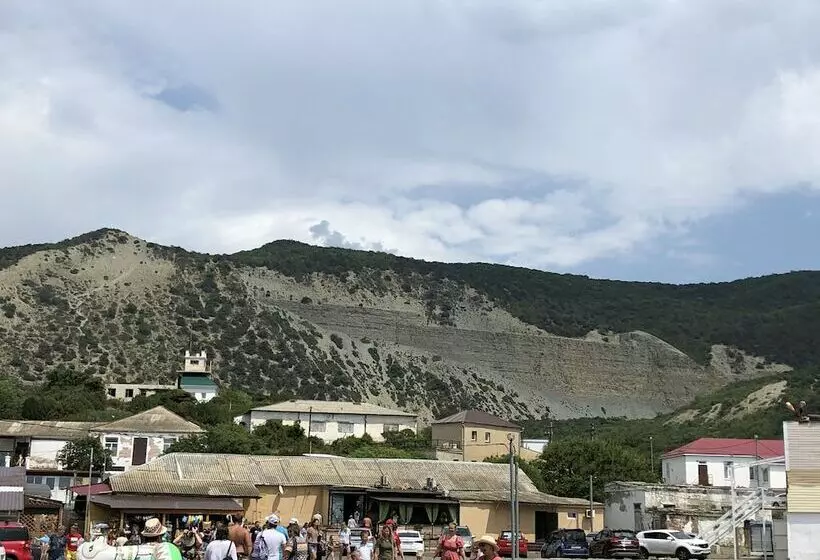 Majatalo Guest House Volna