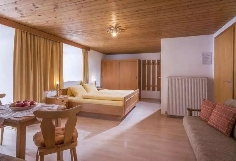 ベッドアンドブレックファースト Lechnerhof Hotel Garni