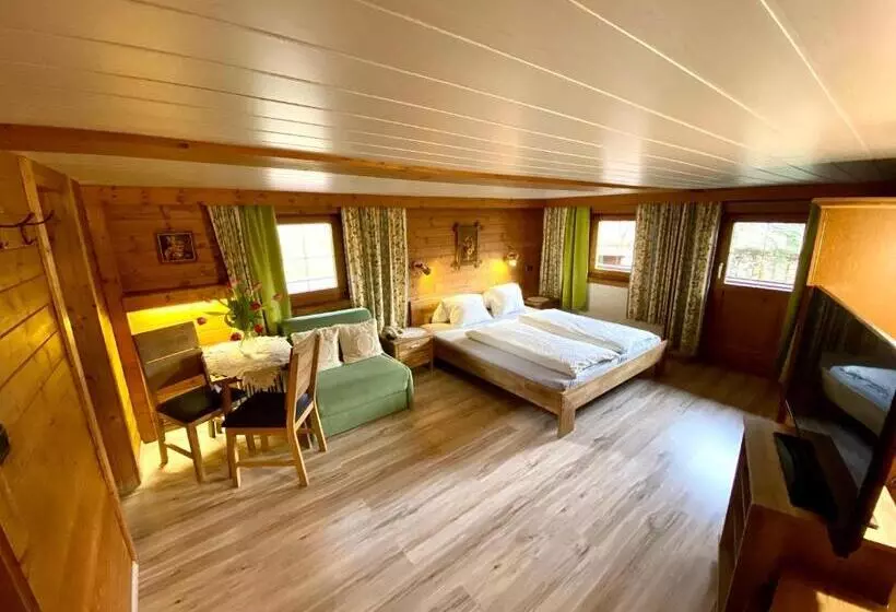 ベッドアンドブレックファースト Lechnerhof Hotel Garni