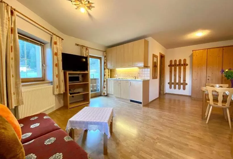 ベッドアンドブレックファースト Lechnerhof Hotel Garni