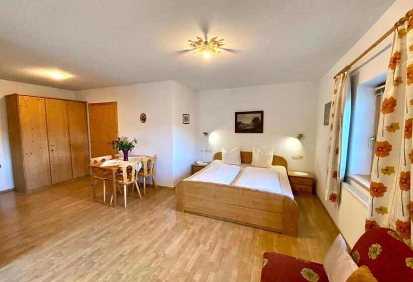 ベッドアンドブレックファースト Lechnerhof Hotel Garni