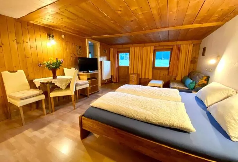 ベッドアンドブレックファースト Lechnerhof Hotel Garni