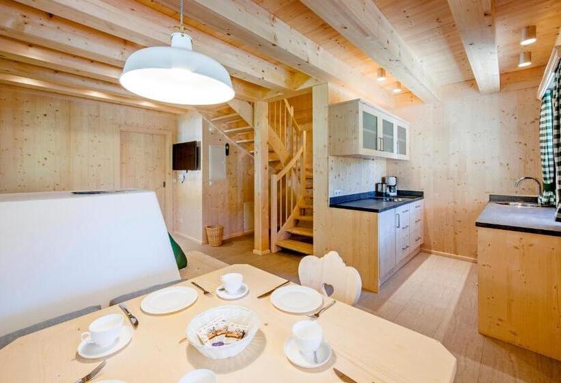 Feelfree Nature Resort