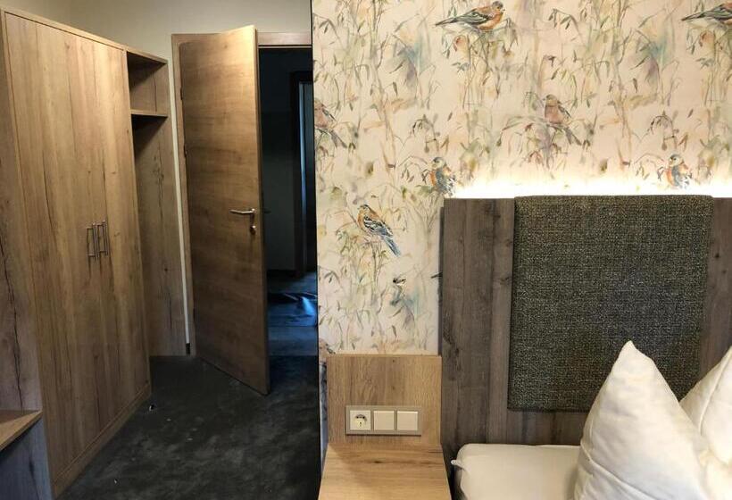 ホテル Gasthof Wiesenhof