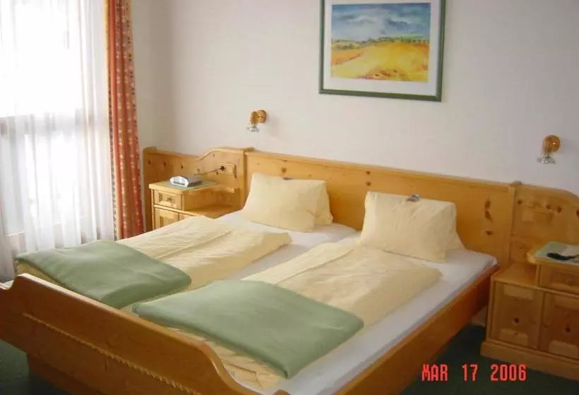 ホテル Sporthof Austria