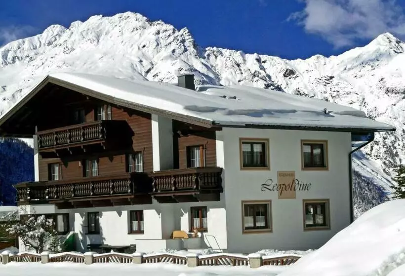 ホテル Ferienheim Leopoldine