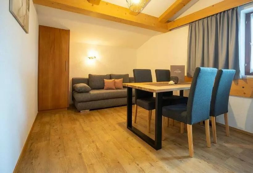 ホテル Ferienheim Leopoldine