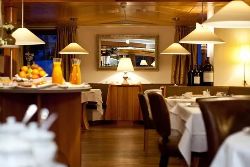 Отель Rosa Canina Superior