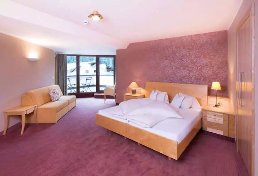 Отель Rosa Canina Superior