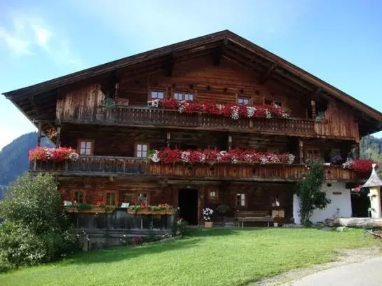 ペンション Alpengasthof Rossmoos