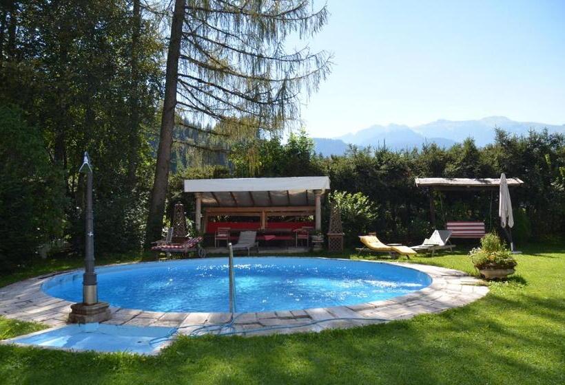 فندق Schloss Münichau