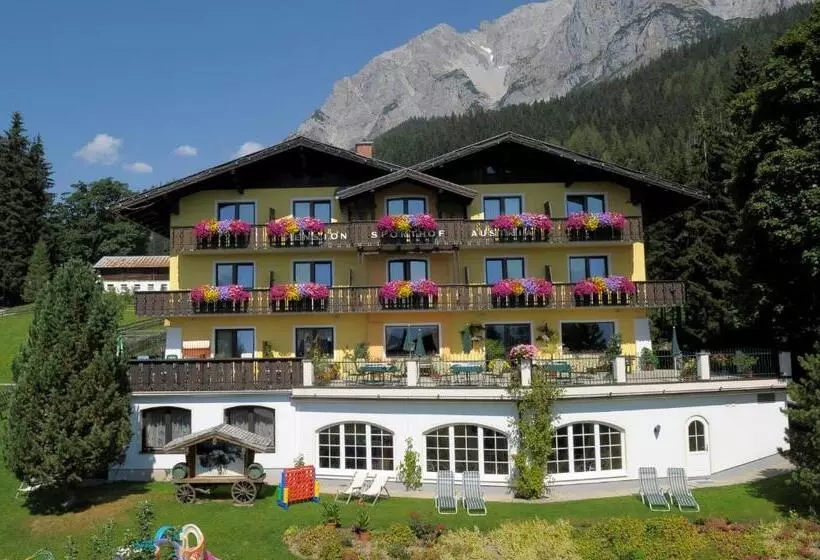 ホテル Sporthof Austria