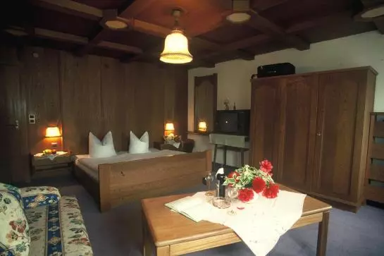 ホテル Gasthof Traube