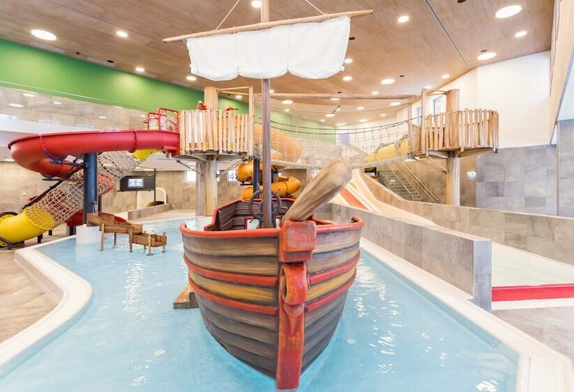 Отель Zugspitz Resort